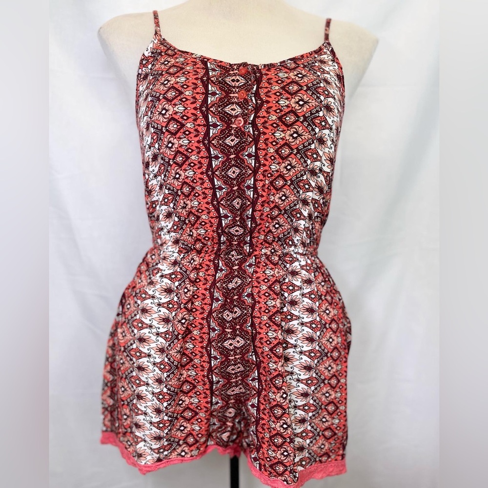 Romper - Picture 3 of 4
